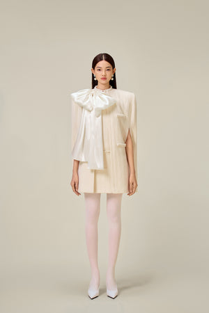 WHITE BEADED KNIT CAPE
