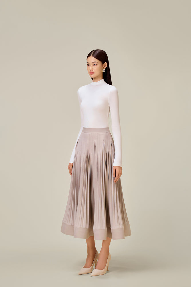 
            
                Load image into Gallery viewer, ASHY PLEATED SKIRT
            
        