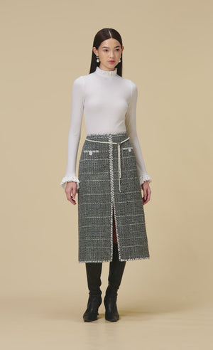 
            
                Load and play video in Gallery viewer, BLACK TWEED A-LINE SKIRT
            
        