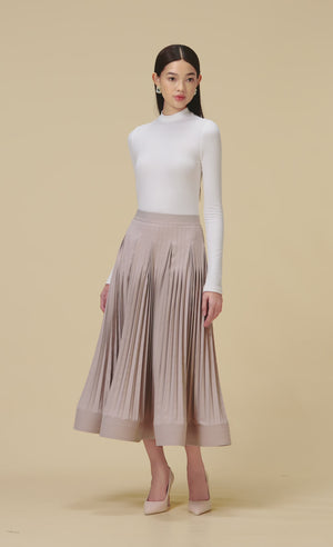 
            
                Load and play video in Gallery viewer, ASHY PLEATED SKIRT
            
        