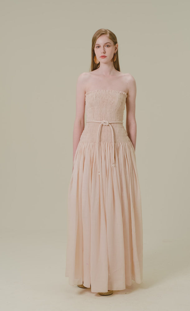 
            
                Load and play video in Gallery viewer, Shirring Pleat Maxi Beige Dress
            
        
