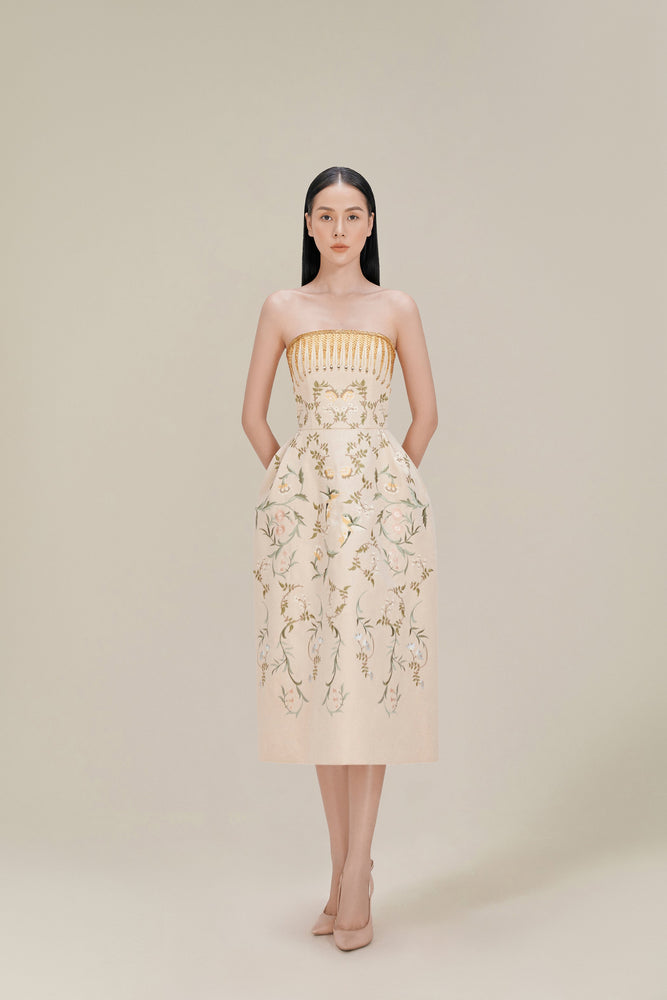 
            
                Load image into Gallery viewer, Almira Dress
            
        