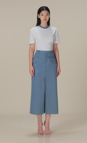 
            
                Load and play video in Gallery viewer, LILI DENIM TSHIRT
            
        