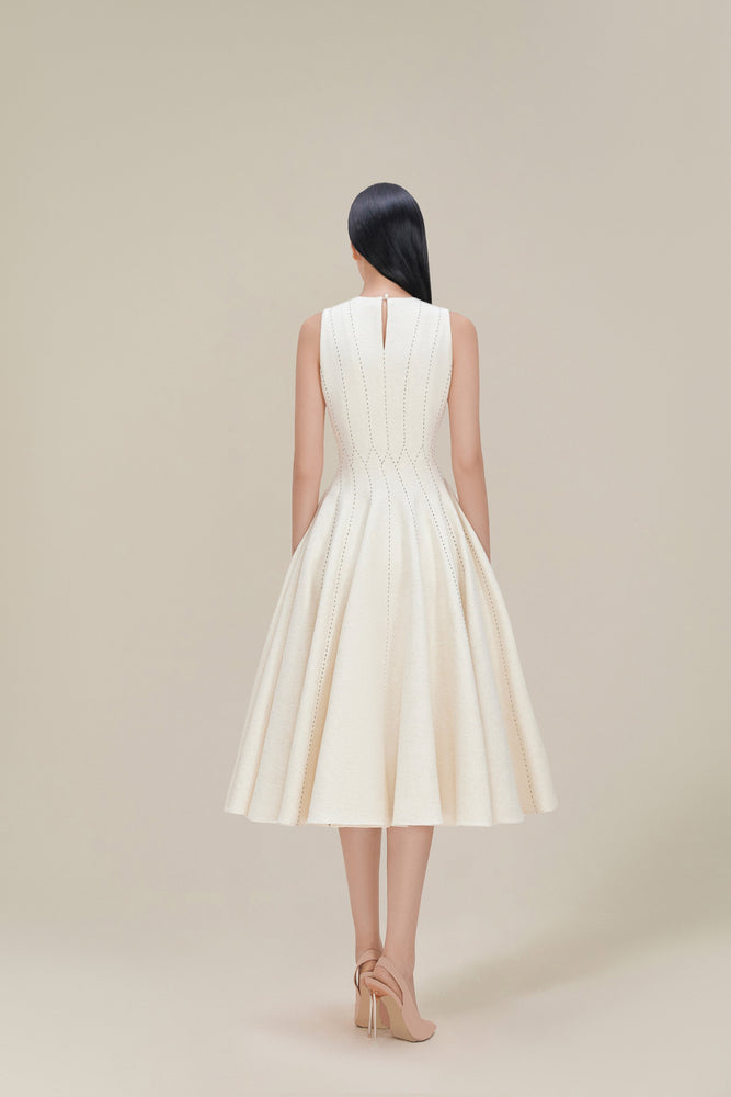 Stitching Midi Dress - White with golden thread