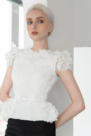 FLORAL LACE TOP