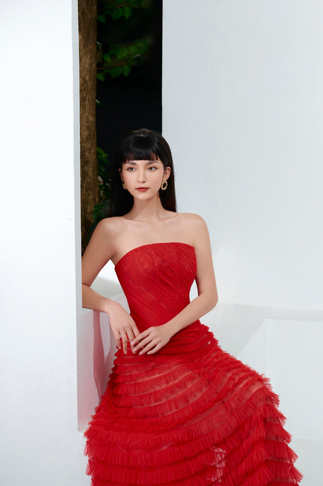 
            
                Load image into Gallery viewer, Red Draped Midi Dress
            
        