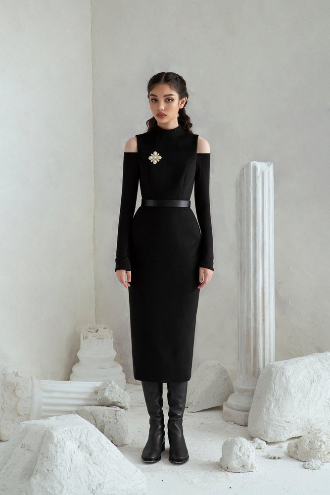 
            
                Load image into Gallery viewer, Melania Dress - Black
            
        