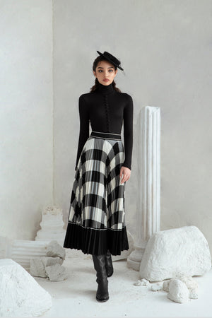 Everyday High Neck Buttons Top