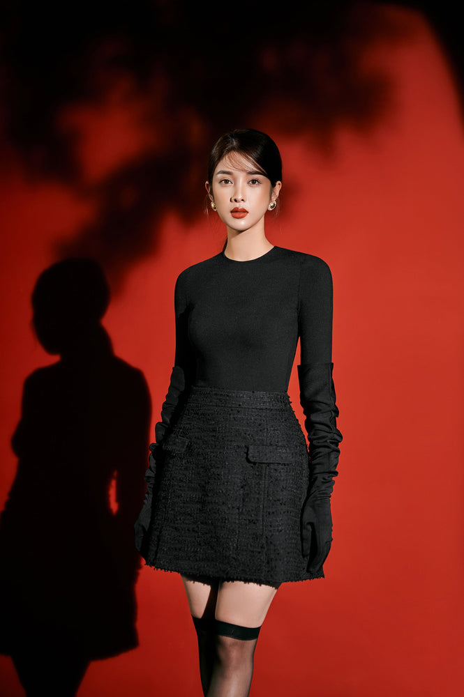 
            
                Load image into Gallery viewer, Black Tweed Mini Skirt
            
        