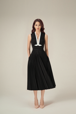 BLACK SMOCKED MIDI DRESS