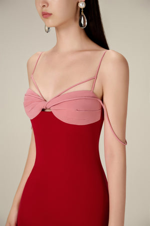 RED TWISTED DRESS