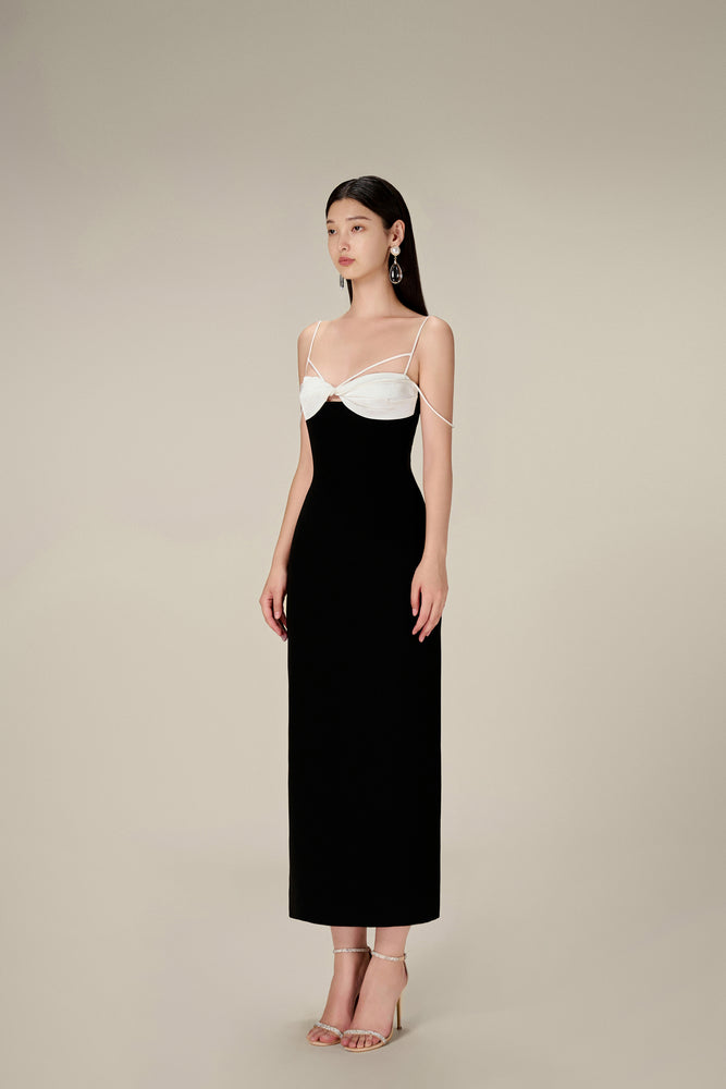 BLACK TWISTED DRESS