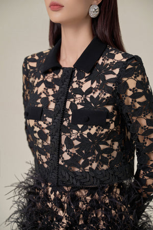 
            
                Load image into Gallery viewer, BLACK LACE TOP
            
        