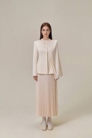 IVORY PLEAT CAPE JACKET