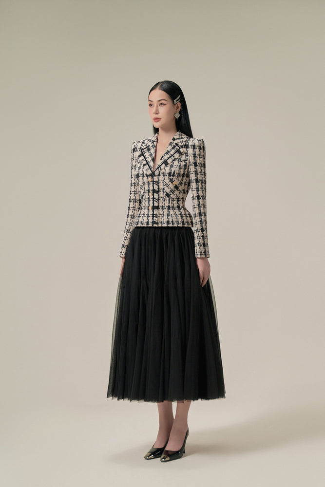 
            
                Load image into Gallery viewer, CLASSIC GINGHAM TAILORED JACKET
            
        