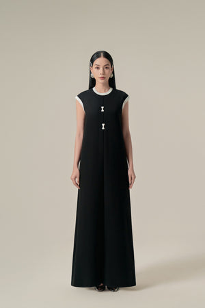 
            
                Load image into Gallery viewer, BOW TIE BLACK LOOSE MIDI DRESS
            
        