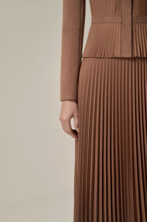 CHOCOLATE PLEAT SKIRT