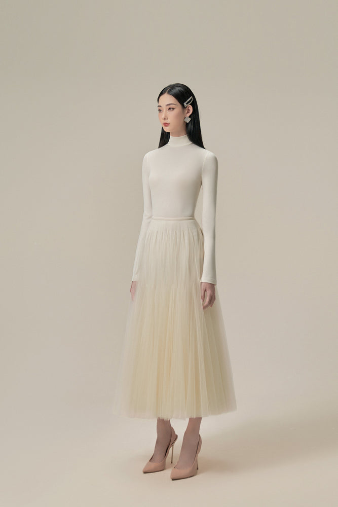 IVORY TULE TRIANGLE SKIRT WITH LINING