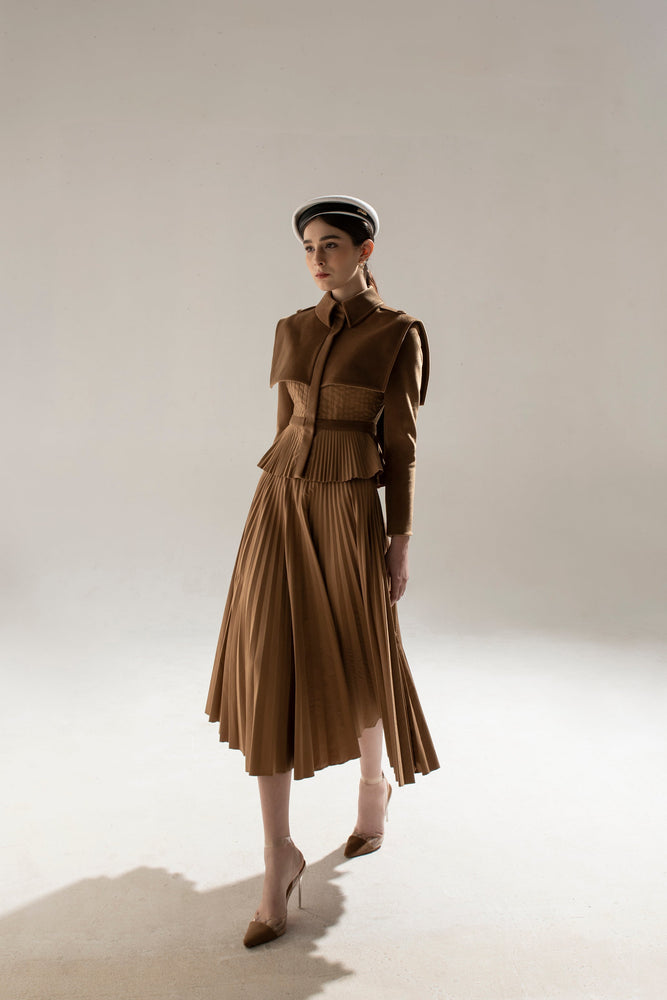 CHOCOLATE PLEAT SKIRT