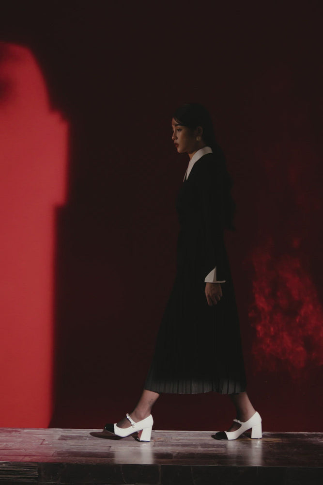 
            
                Load and play video in Gallery viewer, Smock Midi Dress
            
        